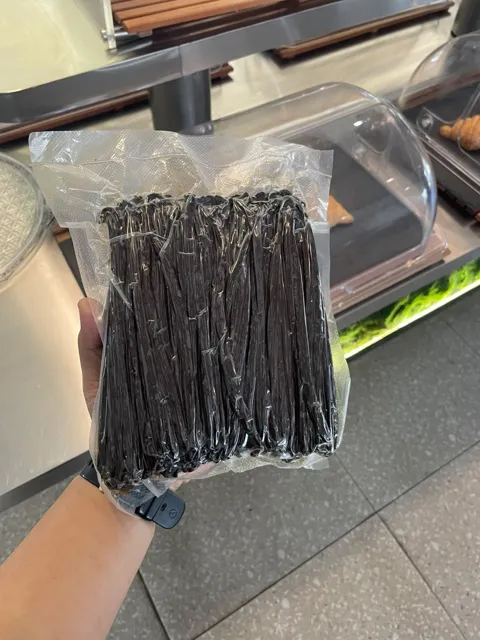 Vanilla beans at packing